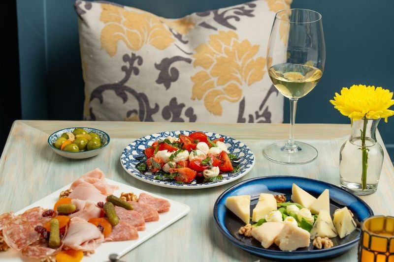 Momo Italian Kitchen – Dallas (Lake Highlands)