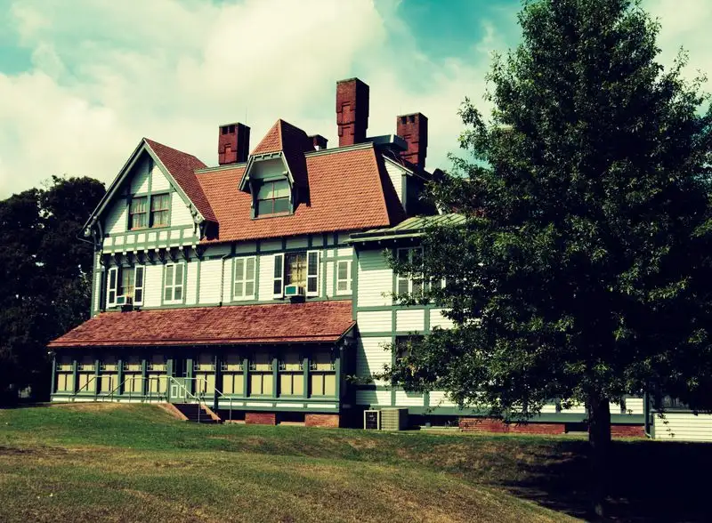 Emlen Physick Estate