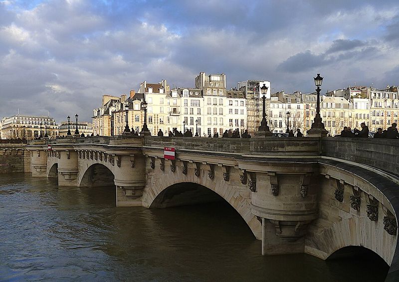 Pont Neuf (Paris)