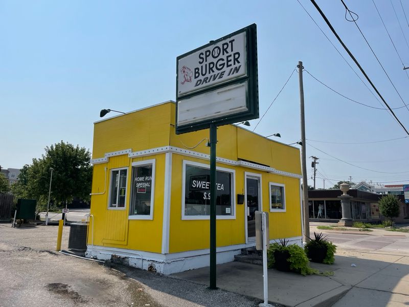 Sport Burger Drive-In- Wichita