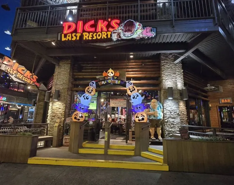 Dick's Last Resort - San Antonio