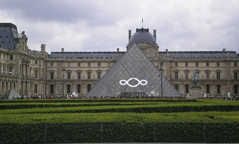 Louvre Museum (Paris)