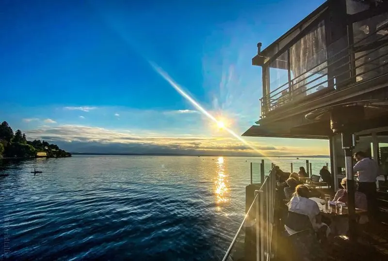 Ray’s Boathouse