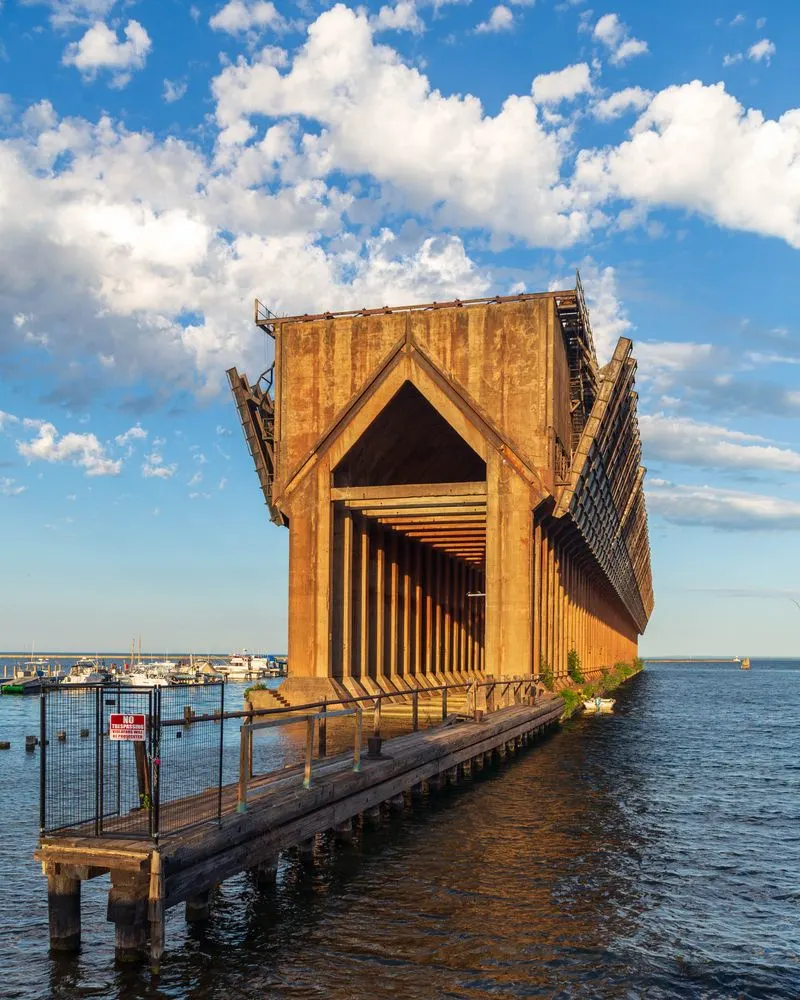 Marquette - Ancient Shipwrecks