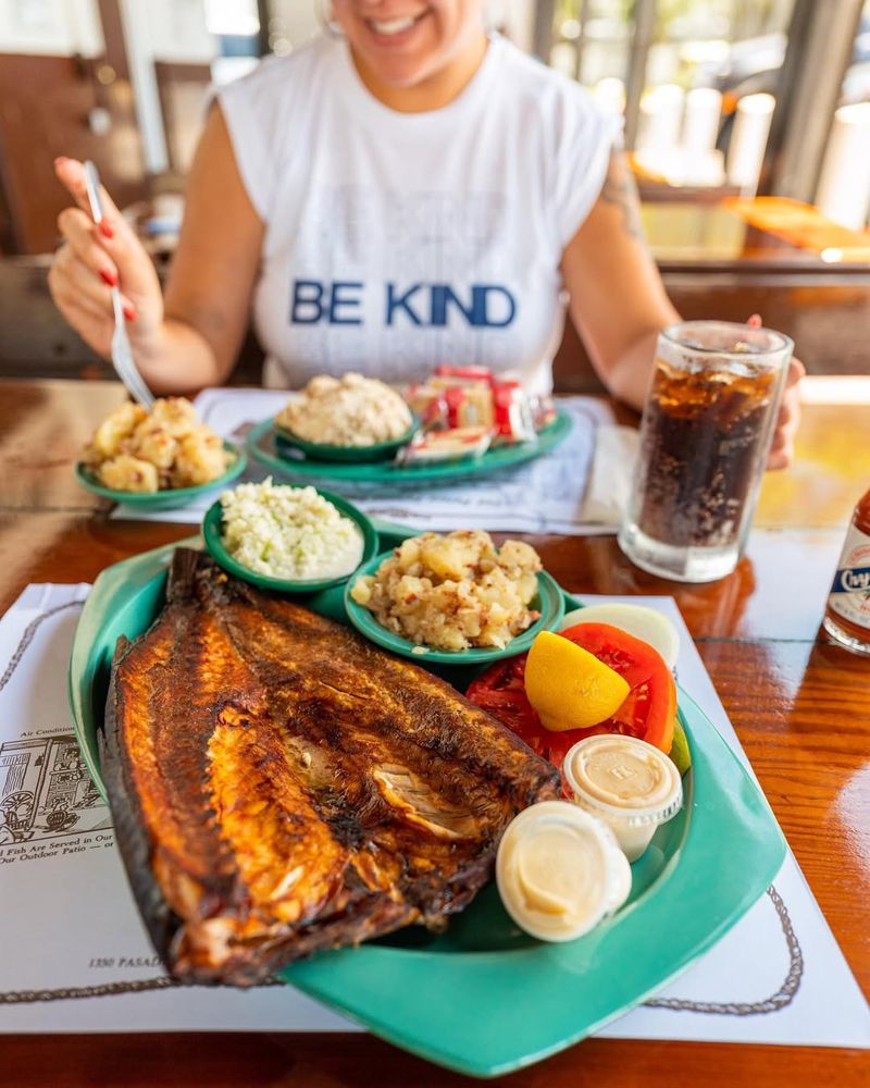 Ted Peters Famous Smoked Fish – St. Petersburg, FL