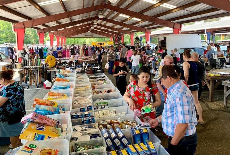 Vineland Flea Market — Vineland
