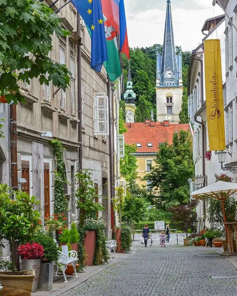 A City of Green Spaces