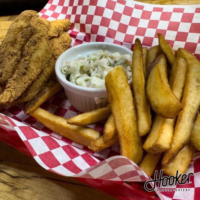 Hooker Grocer + Eatery — Clarksdale area