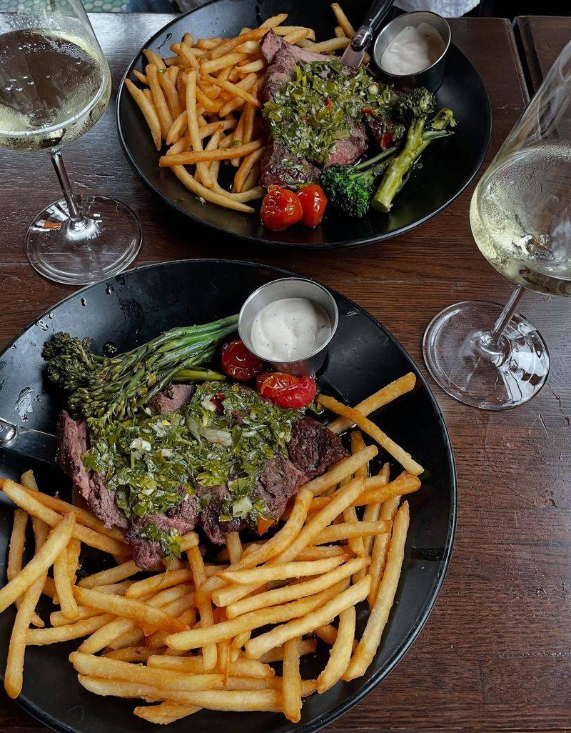 Tin Top Restaurant & Oyster Bar – Bon Secour, AL