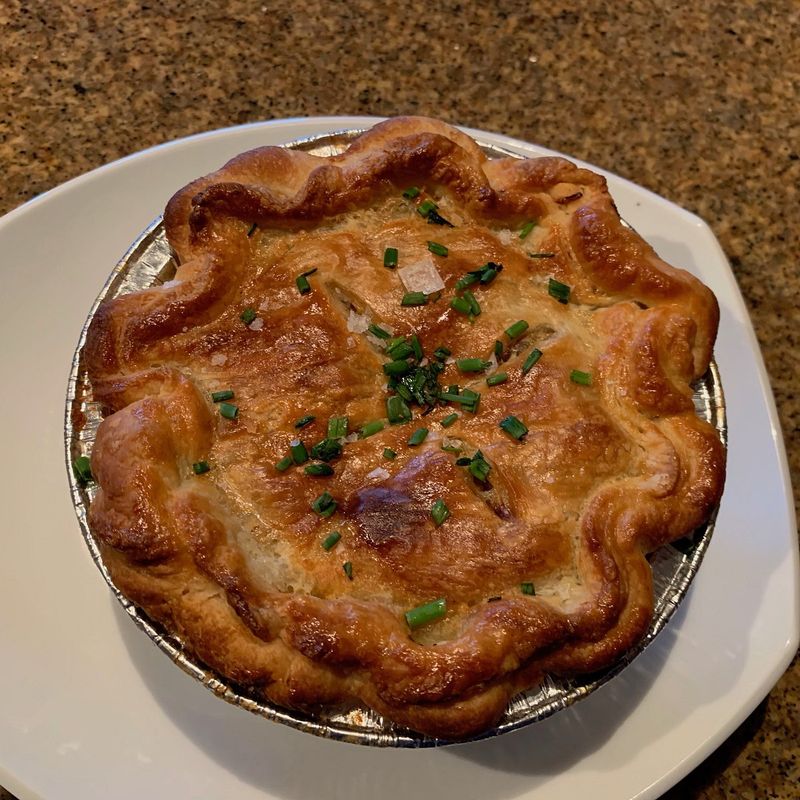 Hot Hands Pie & Biscuit – St. Paul
