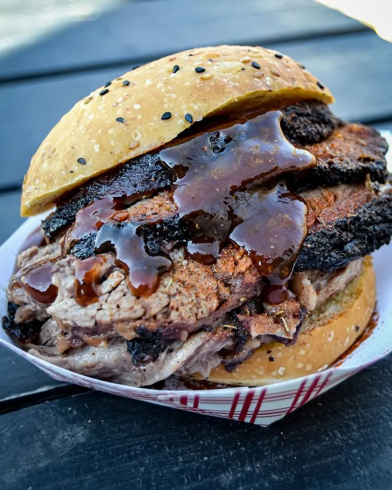 Ray Ray’s Hog Pit — Columbus