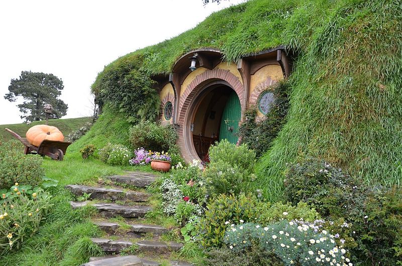 Stroll Through the Hobbiton Movie Set