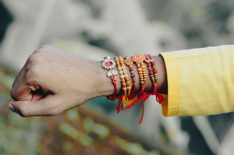 Friendship Bracelet Trick