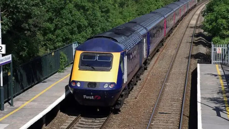 First Long Train Trip? Avoid These 7 Rookie Mistakes