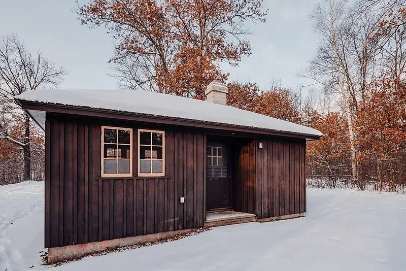 Cabin Life & Sunset Vibes
