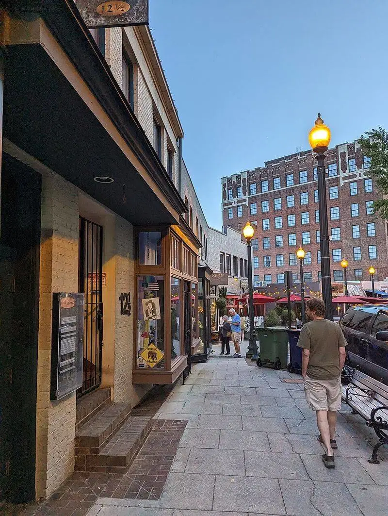 Asheville, North Carolina