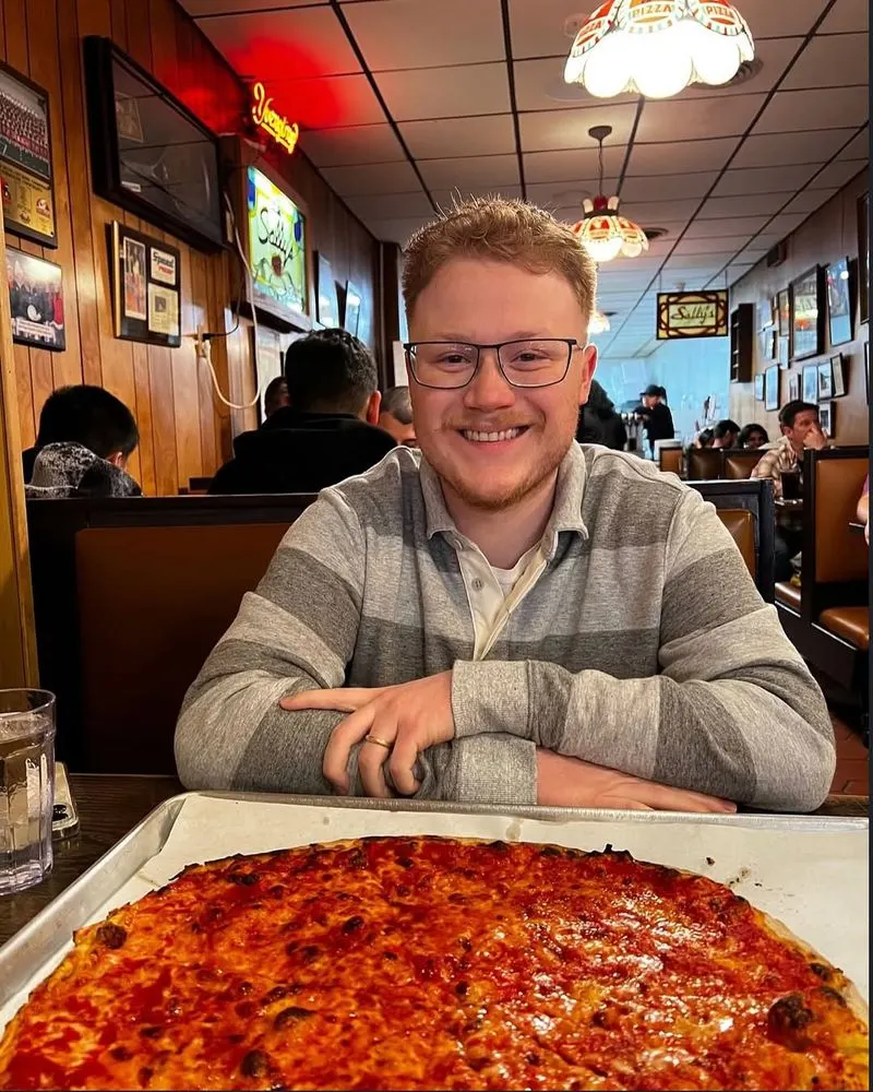 Sally’s Apizza