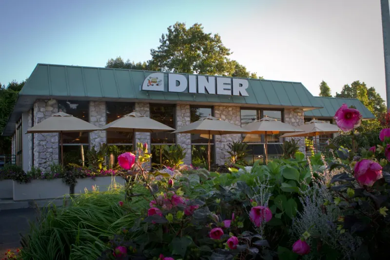 The Shoreline Diner – Guilford