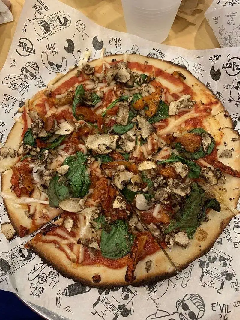 Azzip Pizza – Evansville
