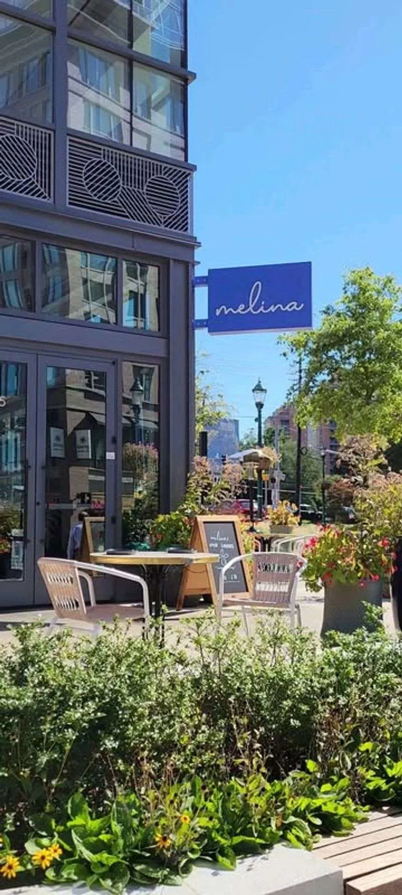 Melina - North Bethesda