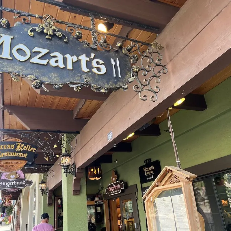 Mozart’s Steakhouse