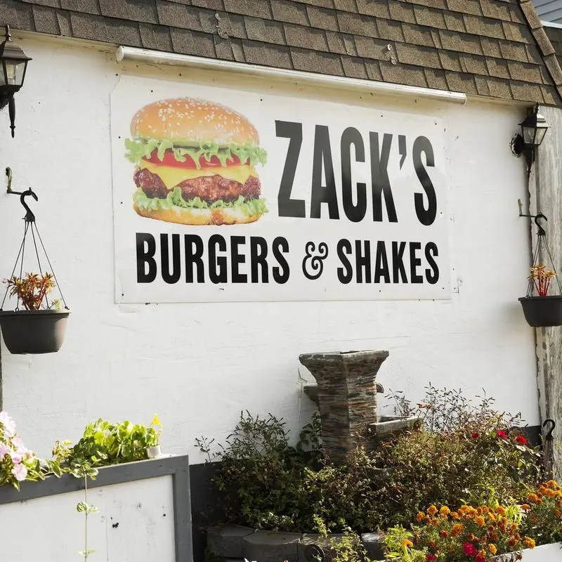 Zack’s Burgers & Shakes