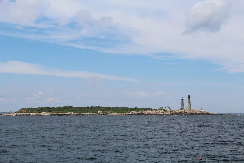 Scenic Coastal Landscapes & Beaches