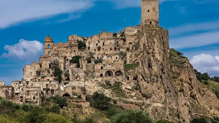 Hauntingly Beautiful Abandoned Places Around the World