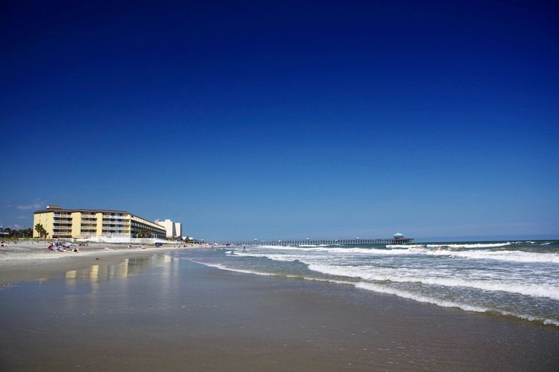 Folly Island – The Bohemian Beach Town