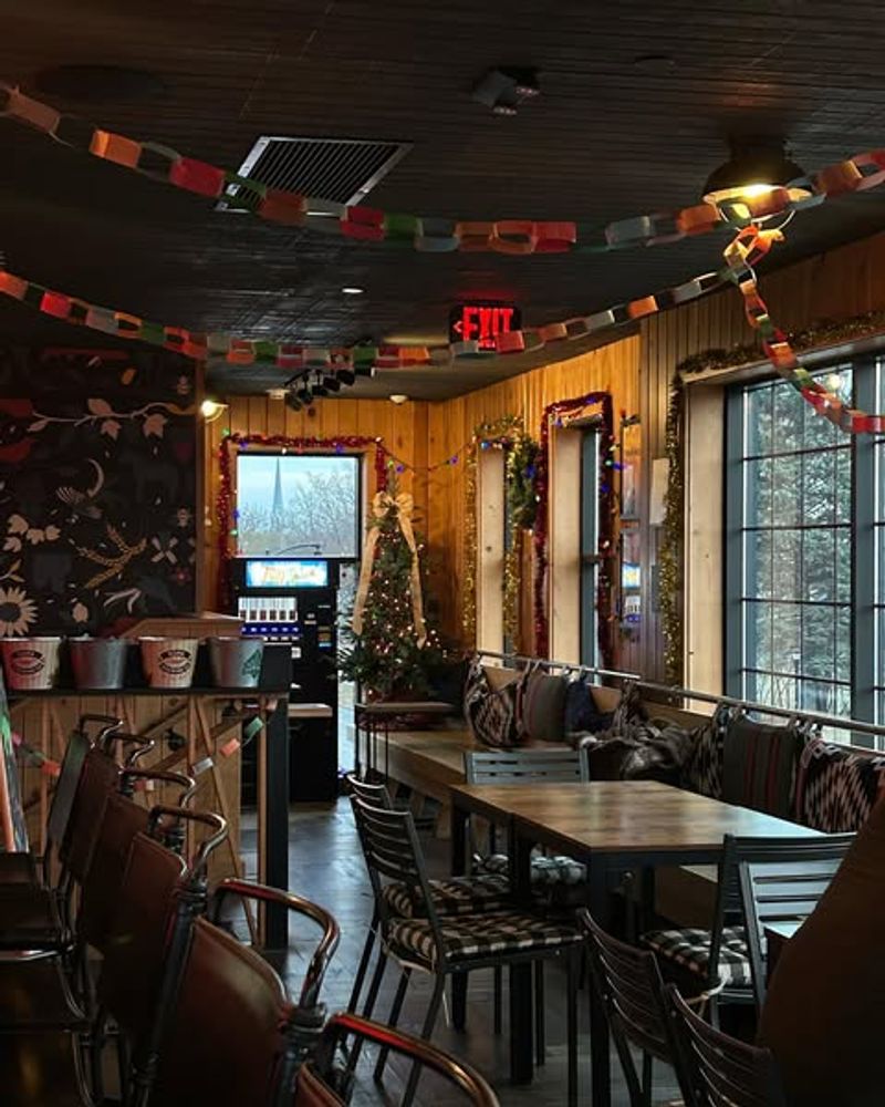 701 Eateries (Prairie Kitchen & Camp Lonetree)