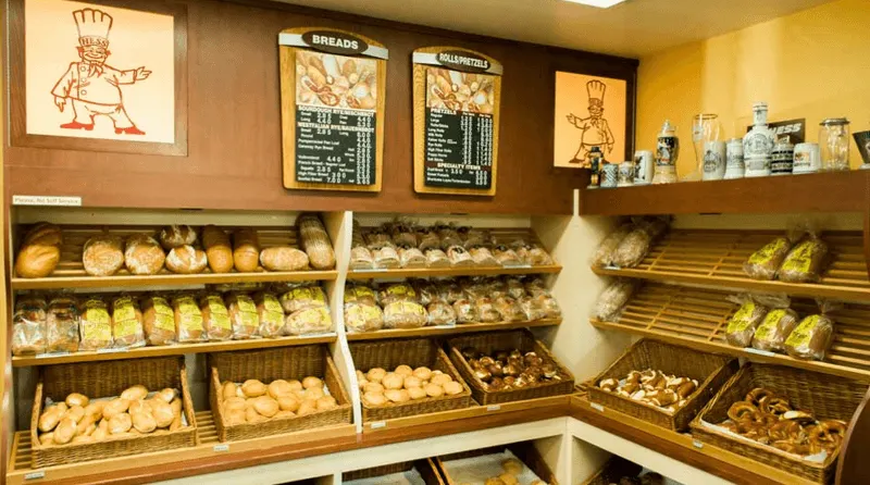 Hess Bakery & Deli - Lakewood