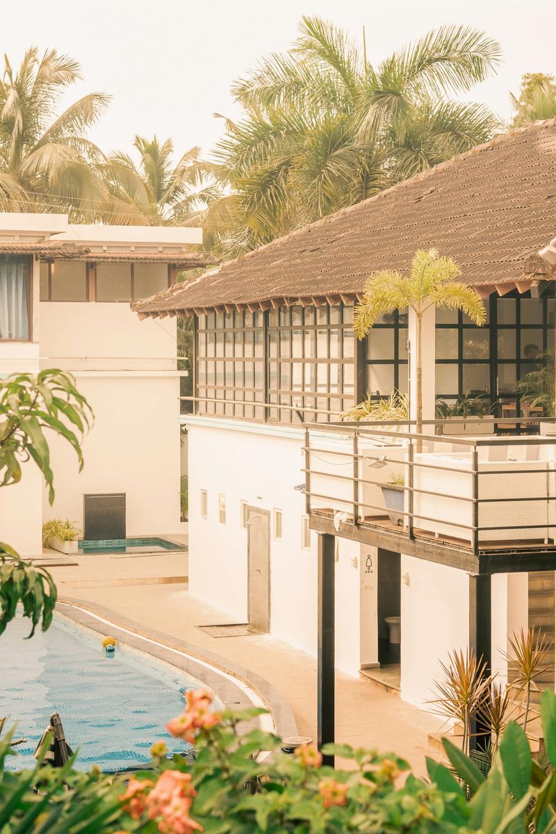 Choosing the Cheapest Hotel Instead of the Best Location