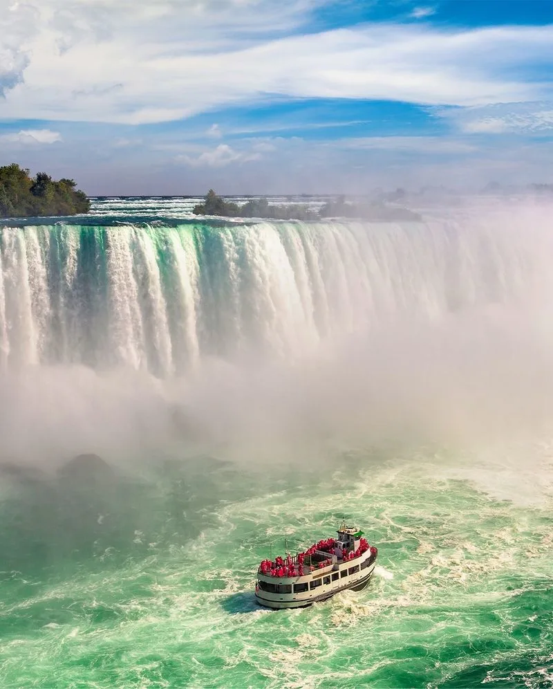 Boat Tours That Get You Soaked