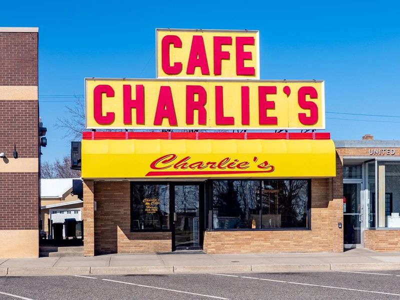 Charlie’s Café – Freeport, MN