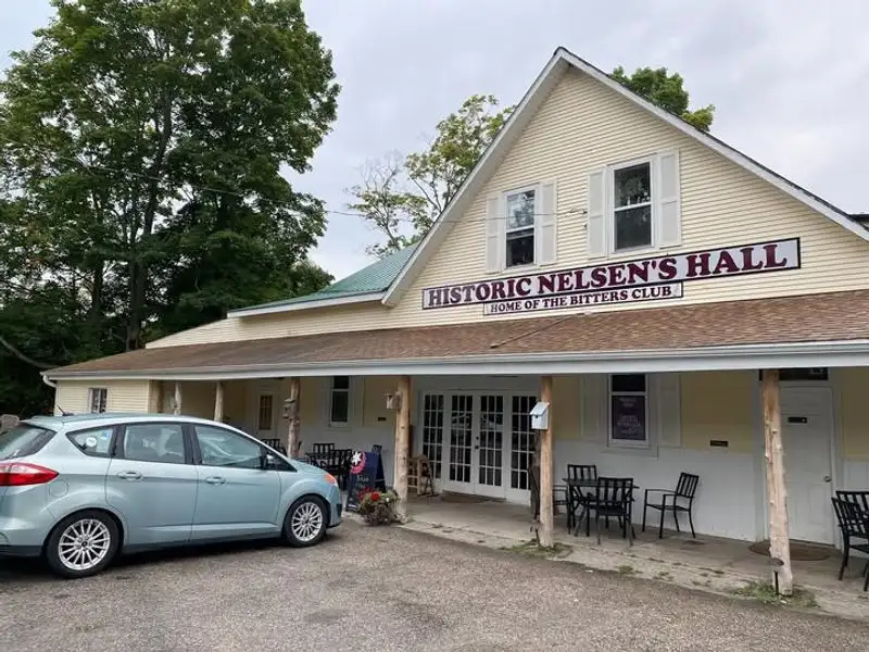 Nelsen’s Hall Bitters Pub & Restaurant