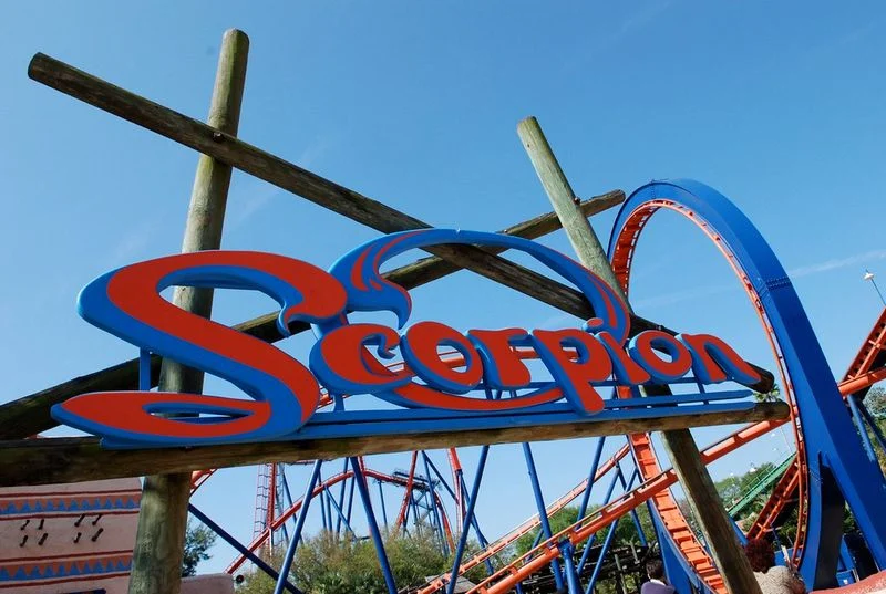 Busch Gardens: No Feeding the Birds