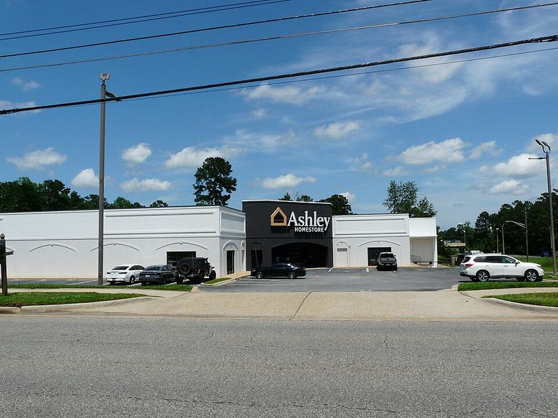 Thomasville, Georgia – Furniture