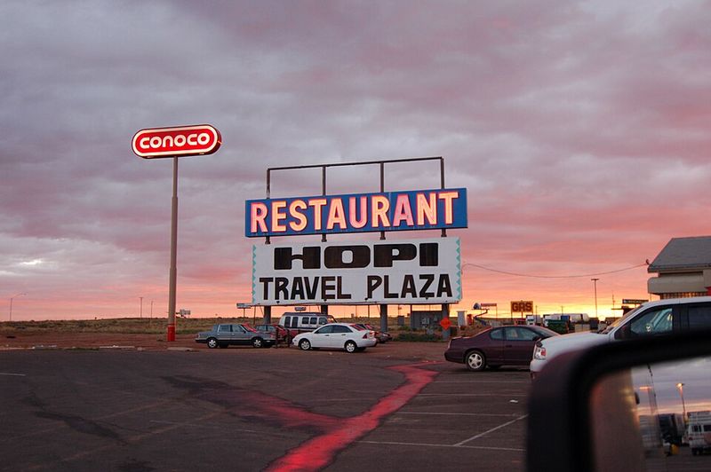 Hopi Travel Plaza — Holbrook