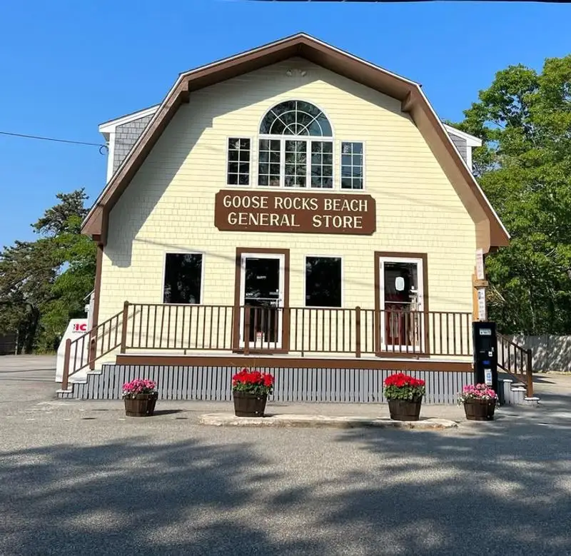 Goose Rocks Beach General Store