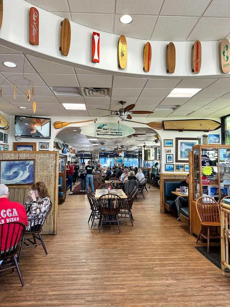 Beach Break Café