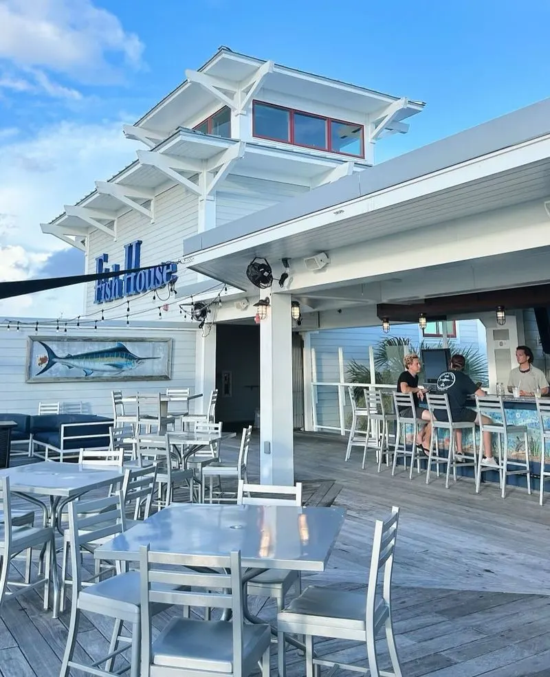 From Dock to Dish: Fresh Seafood & Harbor Shacks