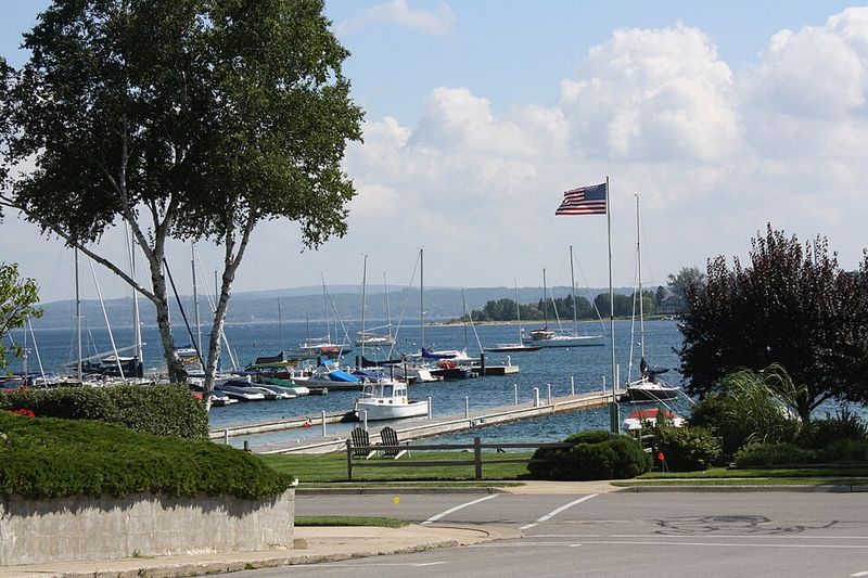 Harbor Springs