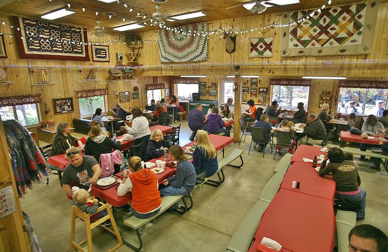 Flying Monkey Cafe – Champaign