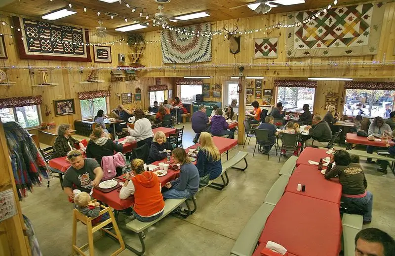 Flying Monkey Cafe – Champaign