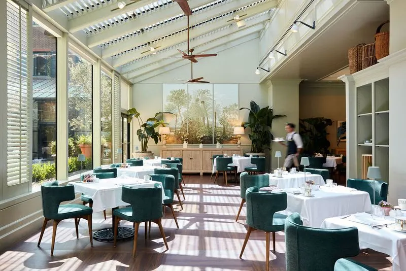 Innovative Dining Experiences