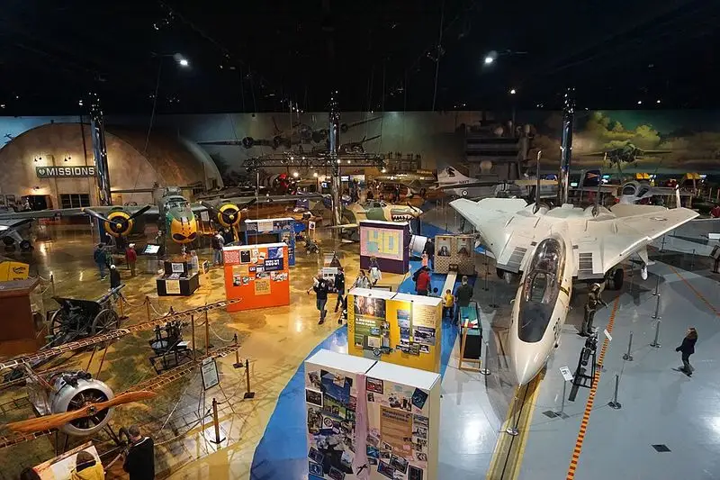 Kalamazoo - Air Zoo Adventure