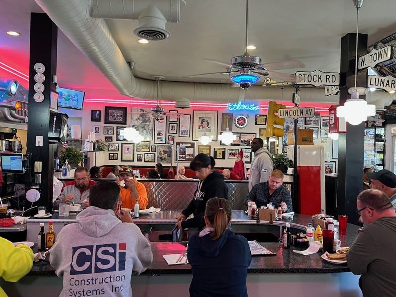 Tommy’s Diner — Columbus (Franklinton)