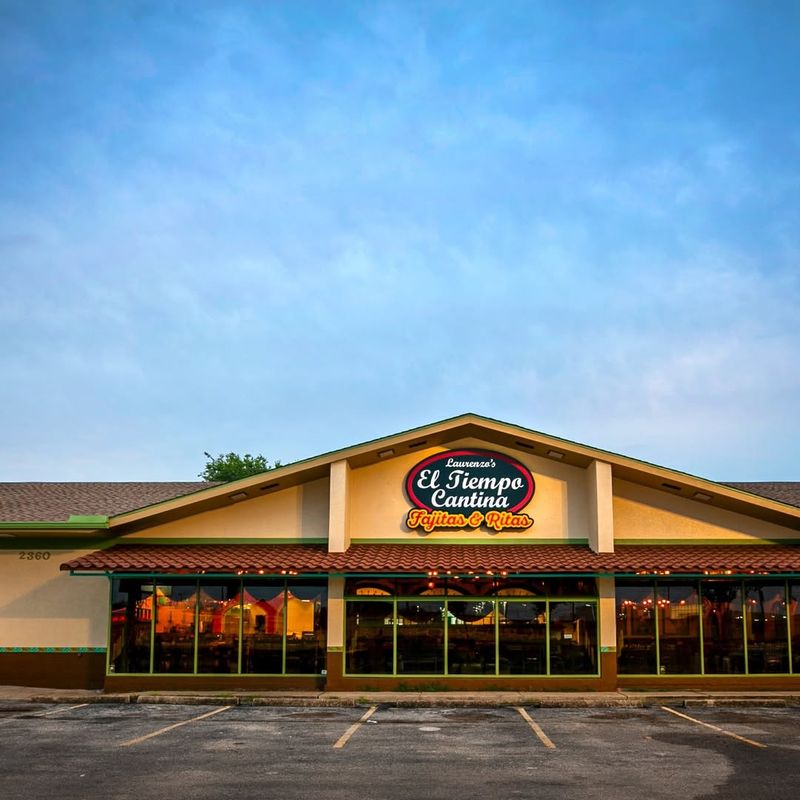 El Tiempo Cantina — Houston