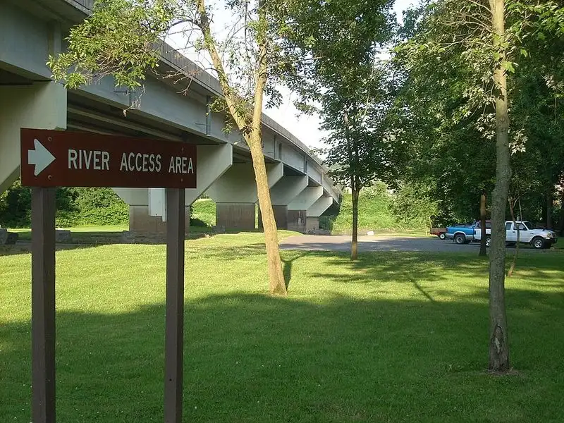 Balancing Accessibility with Seclusion