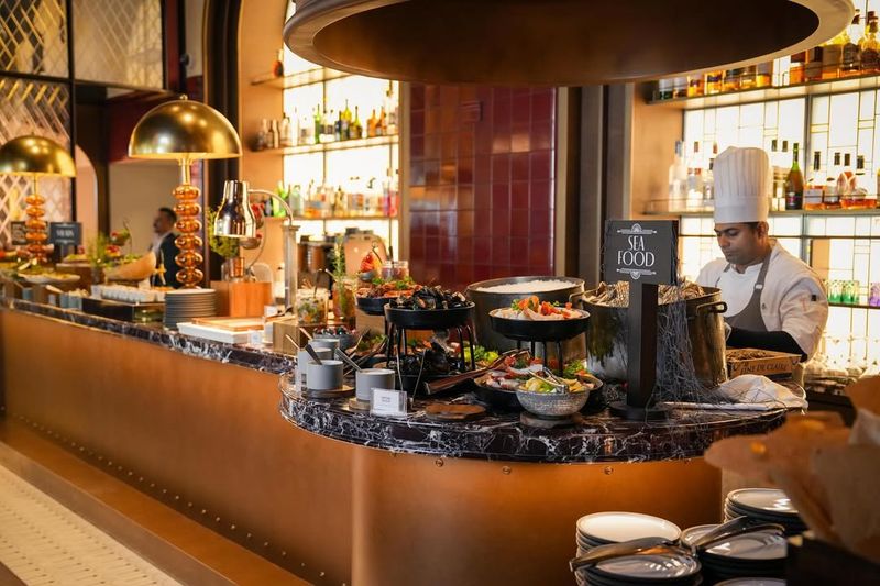 Resort Buffets and Lounge Entertainment